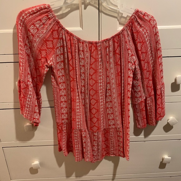 Red and white off the shoulder top - Picture 3 of 3